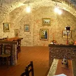 Lvg Collection - Il Chiostro ホテル 3*