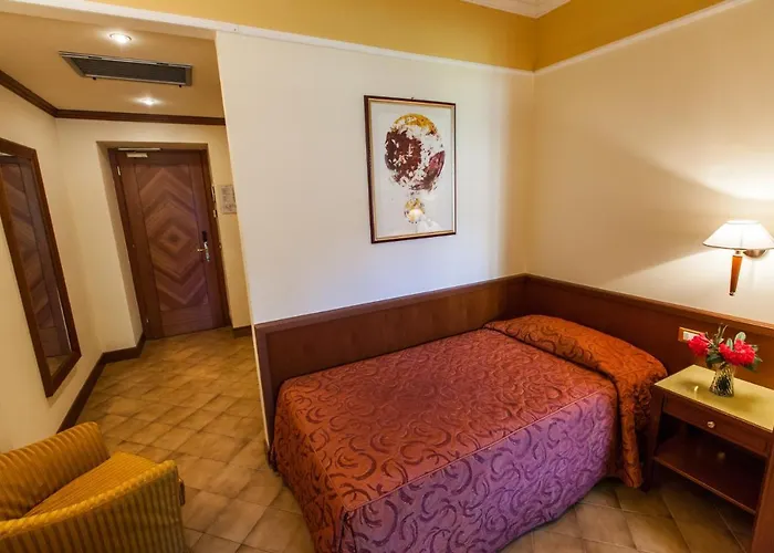 Lvg Collection - Il Chiostro Hotel 3*