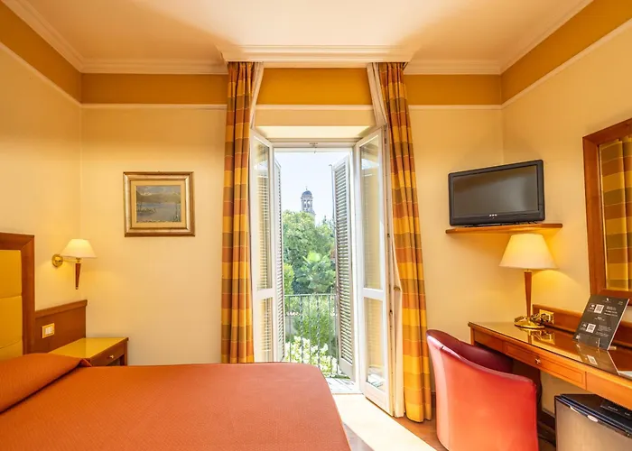 Lvg Collection - Il Chiostro 3* Verbania