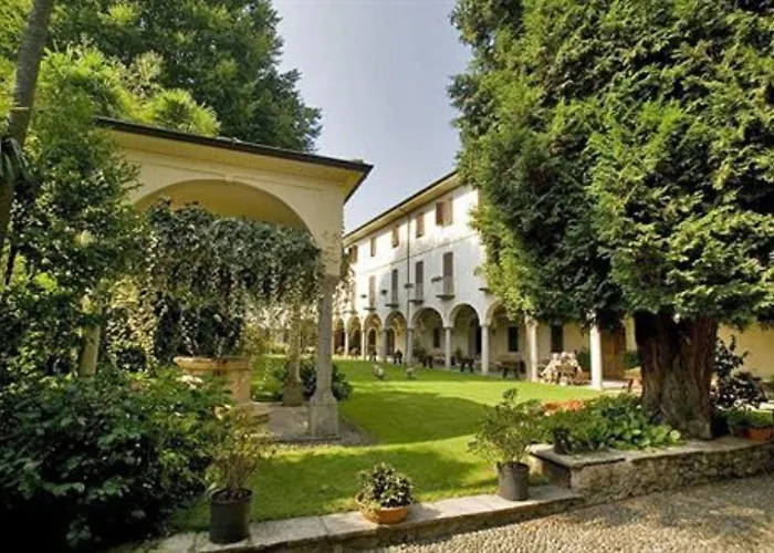 Hotel Lvg Collection - Il Chiostro 3*