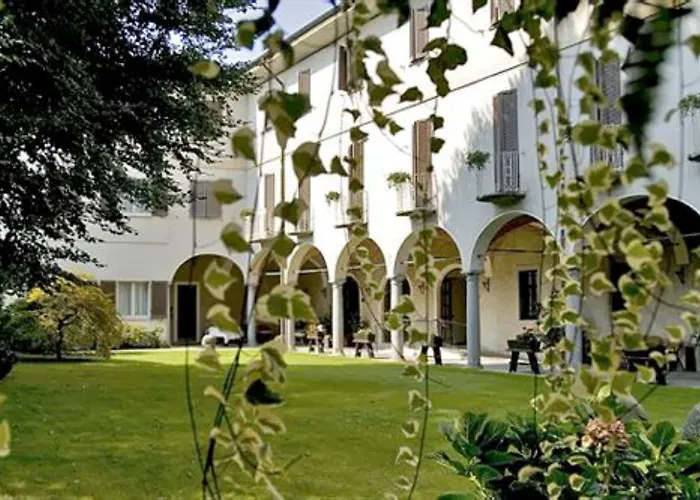 Hotel Lvg Collection - Il Chiostro Verbania