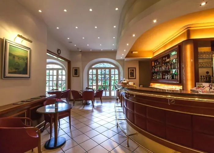 Lvg Collection - Il Chiostro 3*