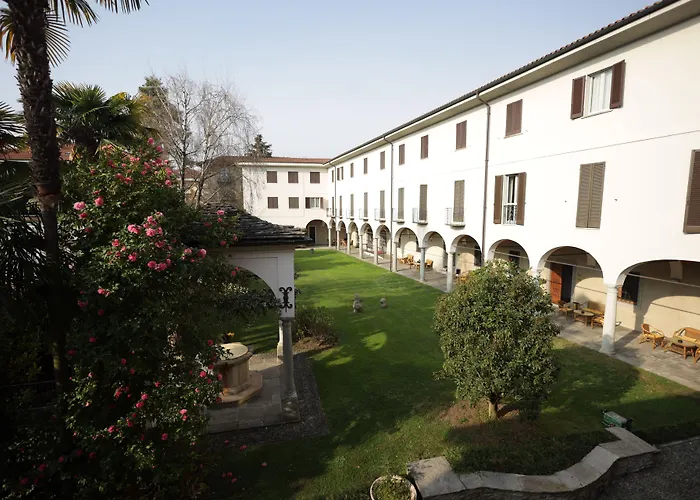 Hotel Lvg Collection - Il Chiostro Verbania